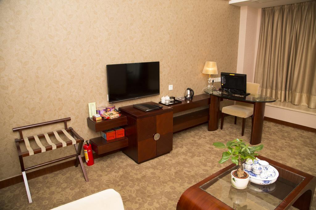 Long Zhou Grand Hotel Guangzhou Bilik gambar