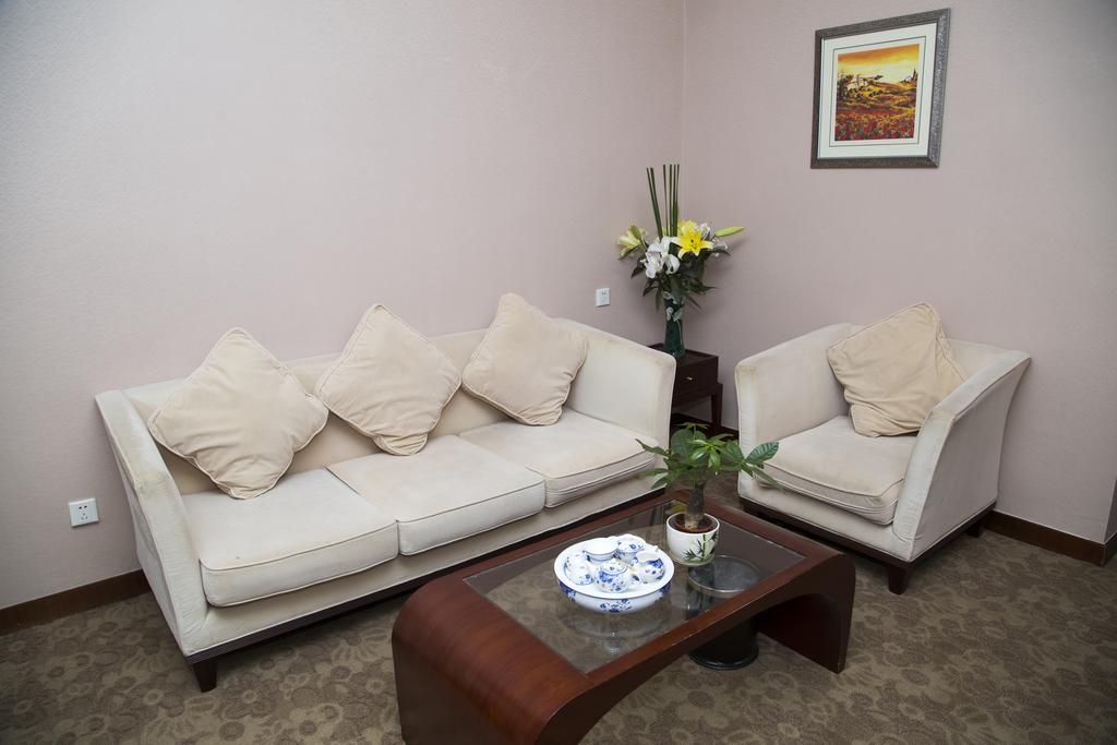 Long Zhou Grand Hotel Guangzhou Bilik gambar