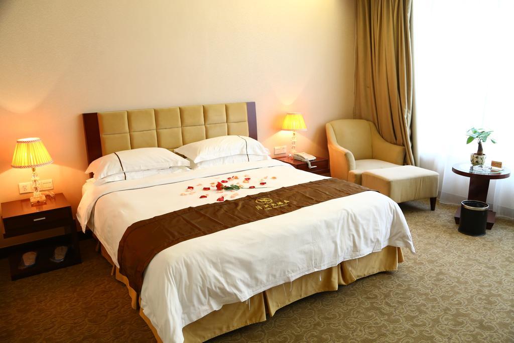 Long Zhou Grand Hotel Guangzhou Bilik gambar