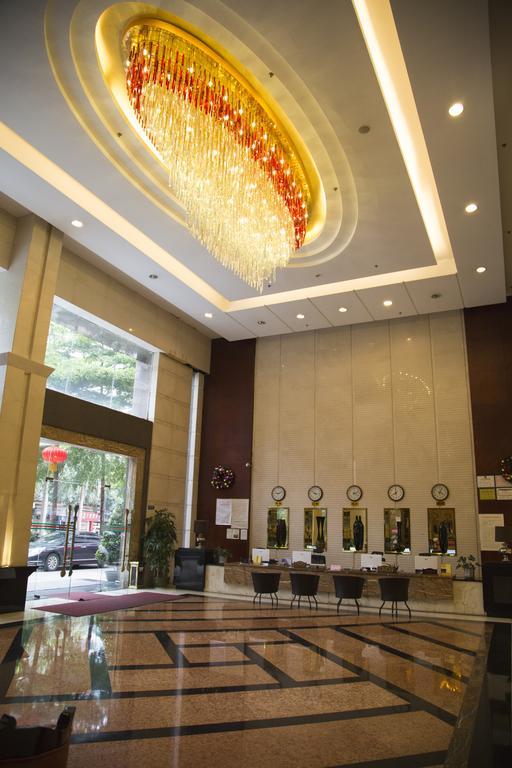 Long Zhou Grand Hotel Guangzhou Luaran gambar