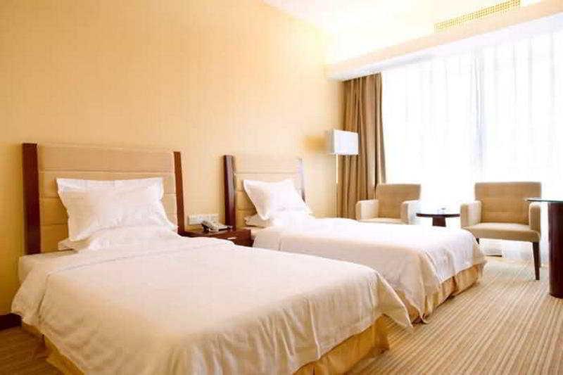 Long Zhou Grand Hotel Guangzhou Luaran gambar
